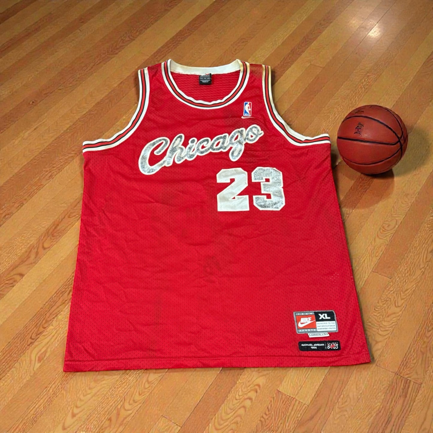 Nike Team Sports Chicago Bulls Michael Jordan #23 Basketball Jersey – Men’s XL