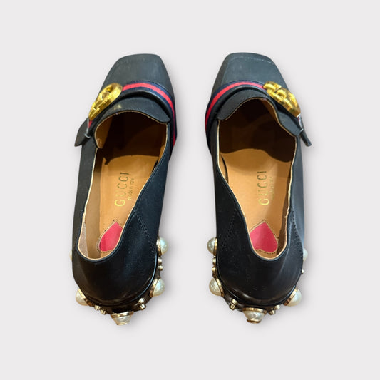 Gucci Peyton GG Pearl Loafers – Black – Size 39 – Luxury Designer Shoes
