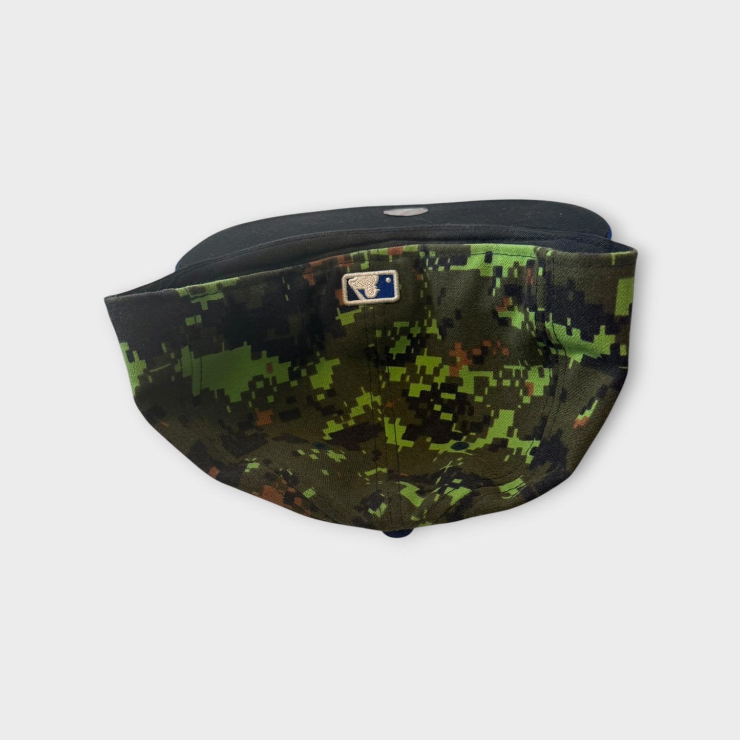 Official Toronto Blue Jays New Era Fitted Cap Size 7 1/4 57.7 cm Minecraft Style Multicoloured Print Green Blue Brown