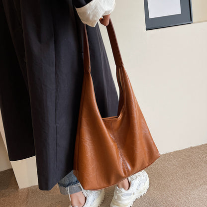 Victoria Hobo Tote Shoulder & Clutch Bag