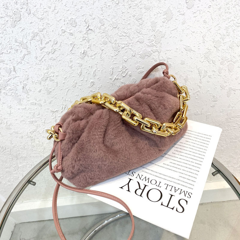 Furry One-Shoulder Diagonal Chain Bag