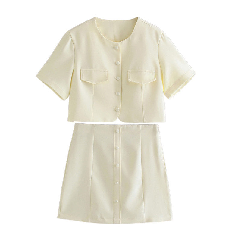 Women's Button-embellished Linen Blouse