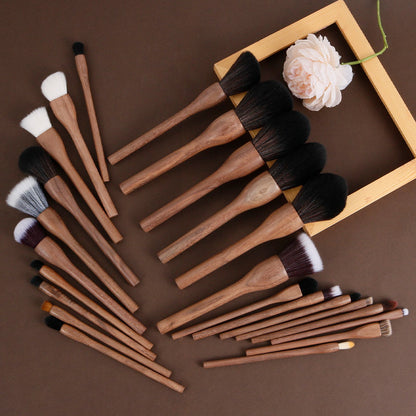 Vintage Soft Black Walnut Makeup Brush