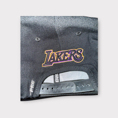Pro Standard LA Los Angeles Lakers NBA Snapback Cap – OSFM