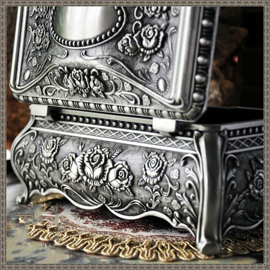 Vintage Jewelry Box