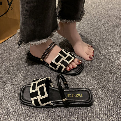 Square Toe Check Pattern Women's Flat