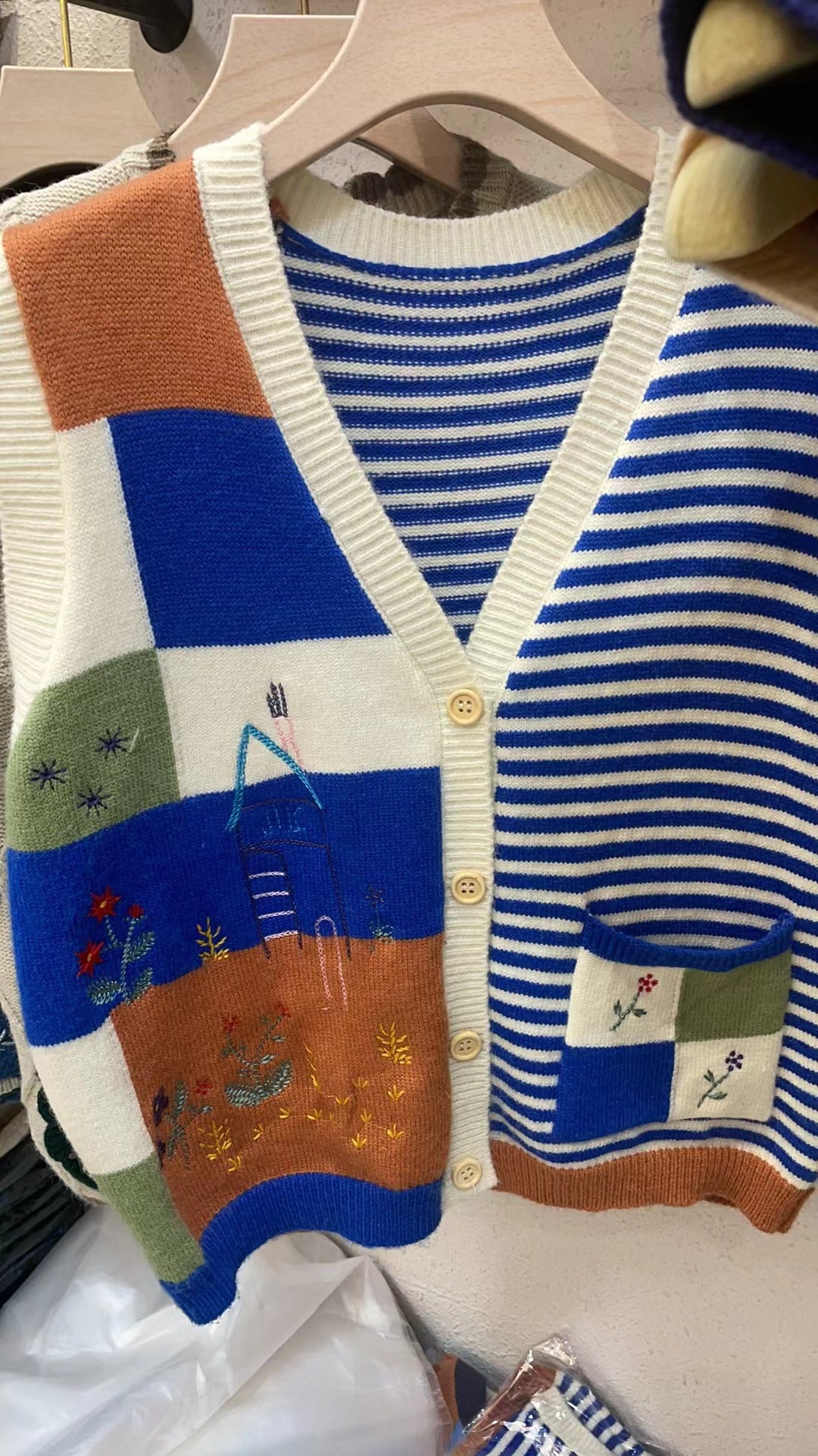 V-neck Knitted Cardigan Vest