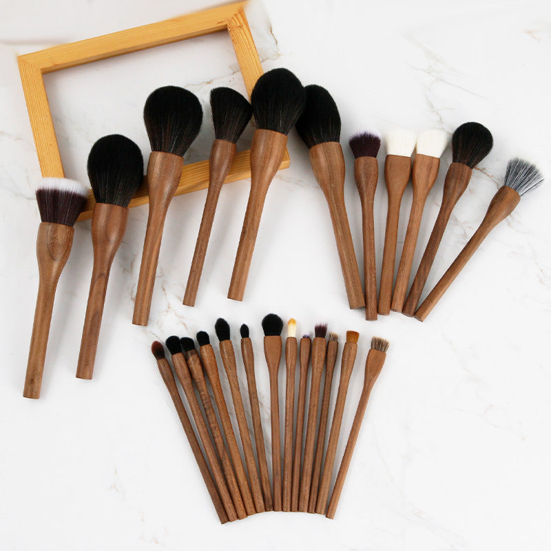 Vintage Soft Black Walnut Makeup Brush
