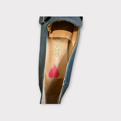 Gucci Peyton GG Pearl Loafers – Black – Size 39 – Luxury Designer Shoes