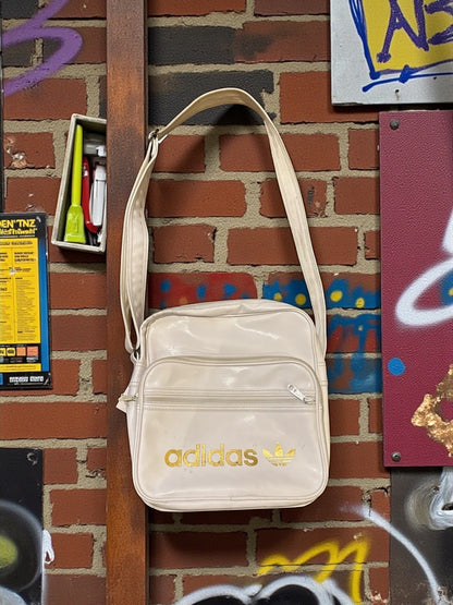 Adidas Originals Vintage Unisex Messenger Bag White Gold Trefoil Logo Shoulder Retro