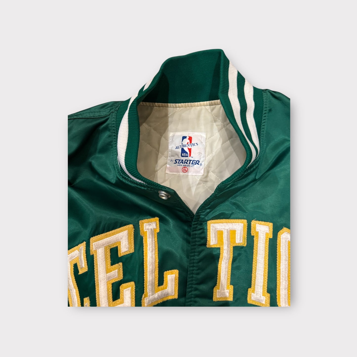 Vintage 1980s Starter Boston Celtics Nylon Button-Down Jacket XL Green NBA