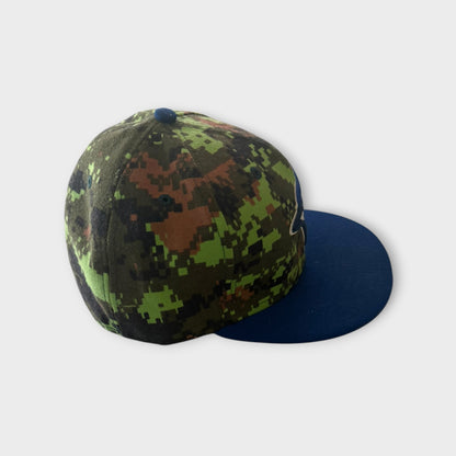 Official Toronto Blue Jays New Era Fitted Cap Size 7 1/4 57.7 cm Minecraft Style Multicoloured Print Green Blue Brown