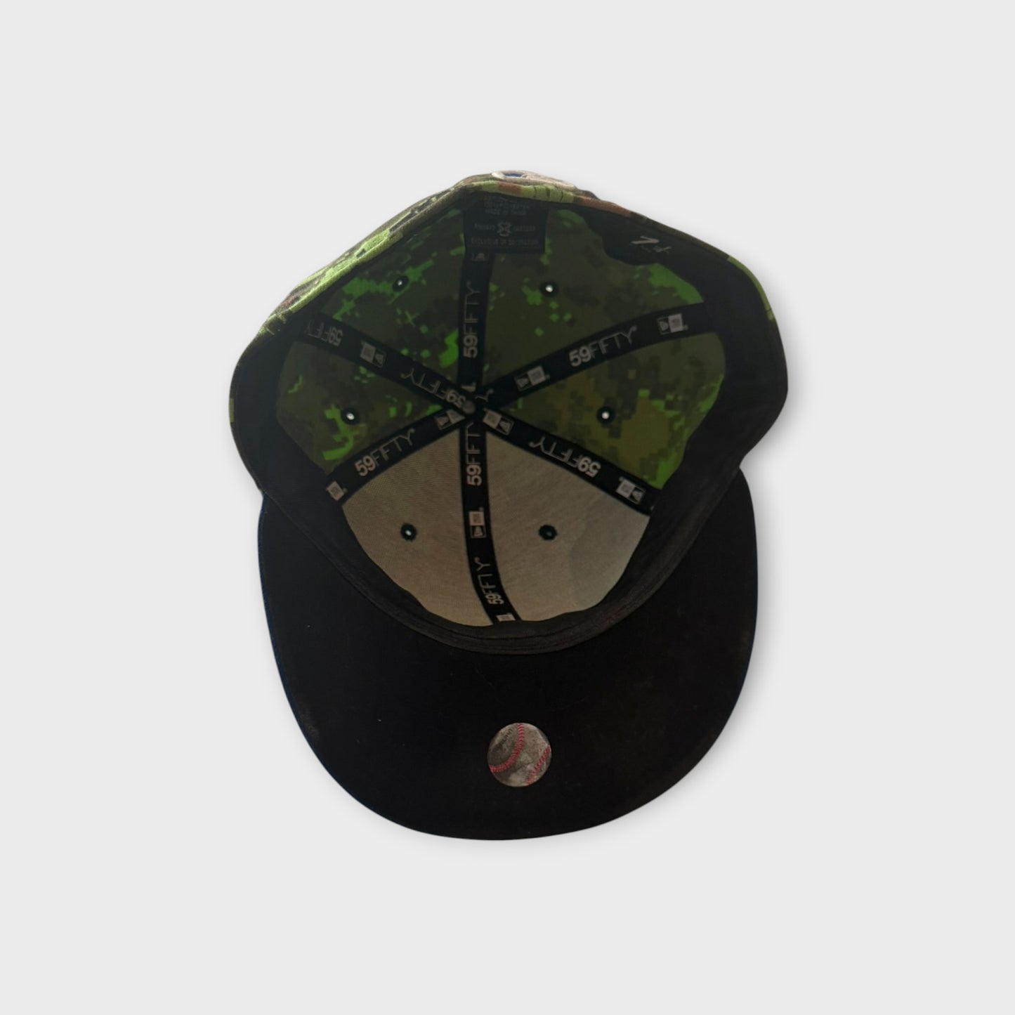 Official Toronto Blue Jays New Era Fitted Cap Size 7 1/4 57.7 cm Minecraft Style Multicoloured Print Green Blue Brown