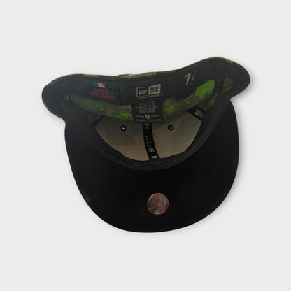 Official Toronto Blue Jays New Era Fitted Cap Size 7 1/4 57.7 cm Minecraft Style Multicoloured Print Green Blue Brown