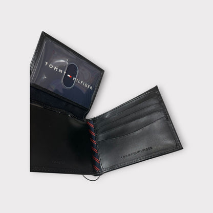 NEW Tommy Hilfiger Men’s Ranger Bifold Leather Wallet Black Passcase ID Billfold