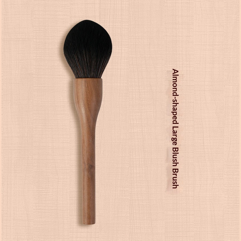 Vintage Soft Black Walnut Makeup Brush