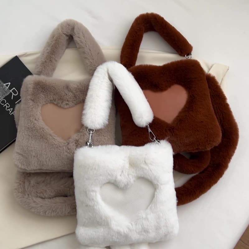 Love Winter Plush Shoulder Bags