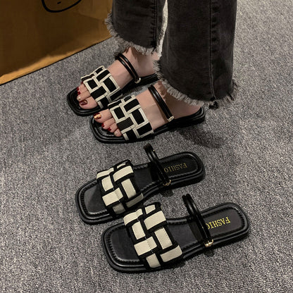 Square Toe Check Pattern Women's Flat